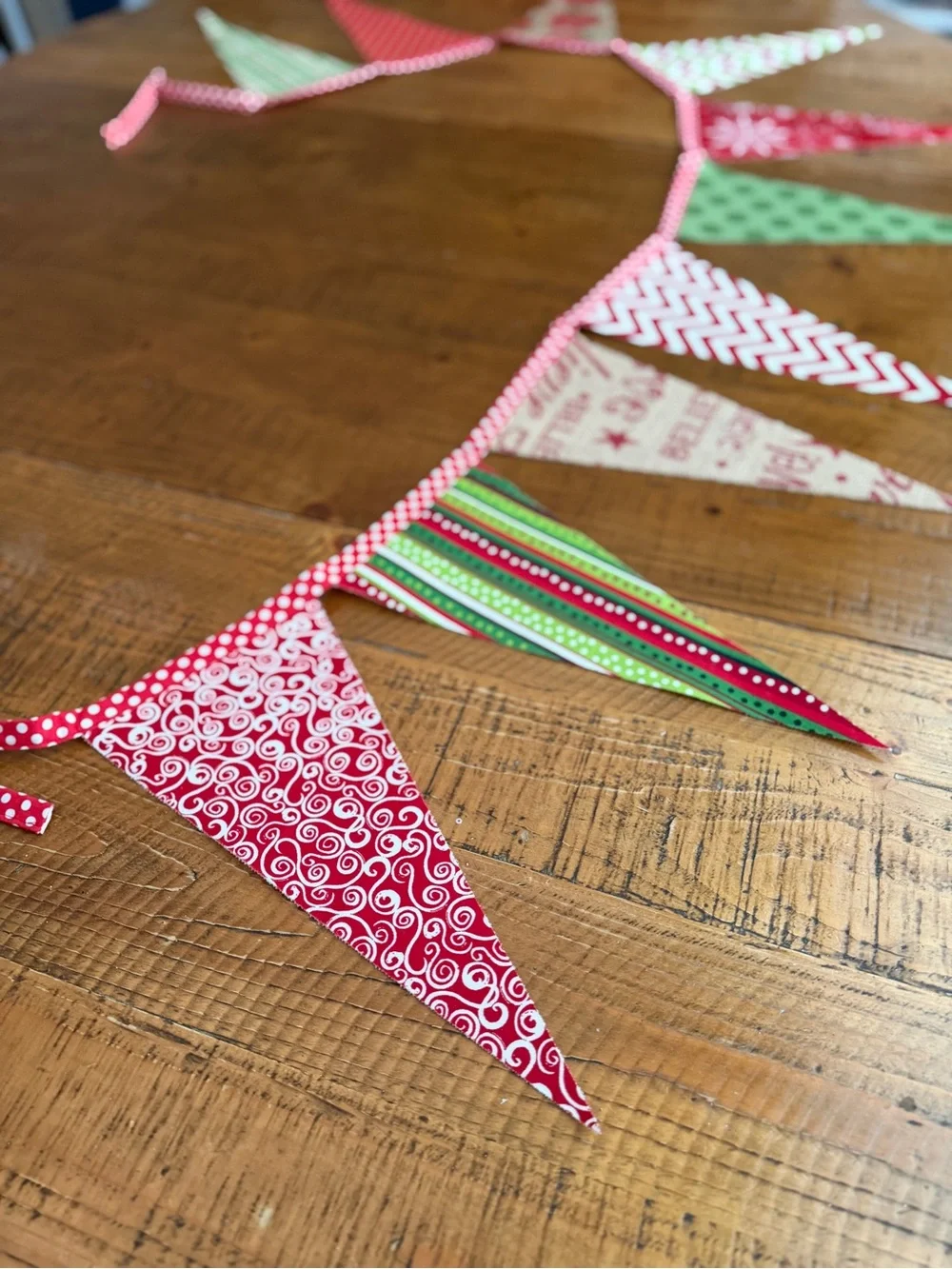 Red & Green Christmas Holiday Fabric Pennant Garland